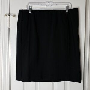 J. Jill Elegant Black Pencil Skirt with pockets